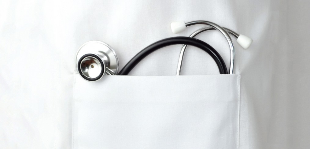 Lab whitecoat image showing stethescope in pocket of coat