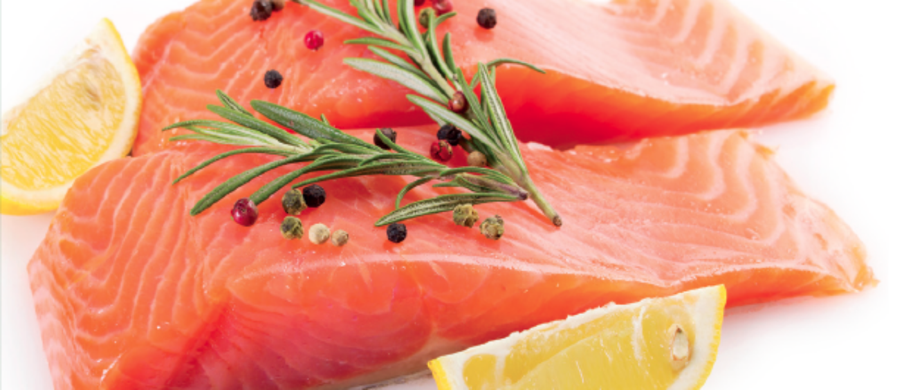 filet of raw fish and lemon