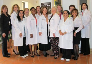 School of Nursing faculty nurse practitioners lead an manage the clinics. They have the authority to write prescriptions, and are nationally certified in their specialities and licensed by the Texas Board of Nursing.