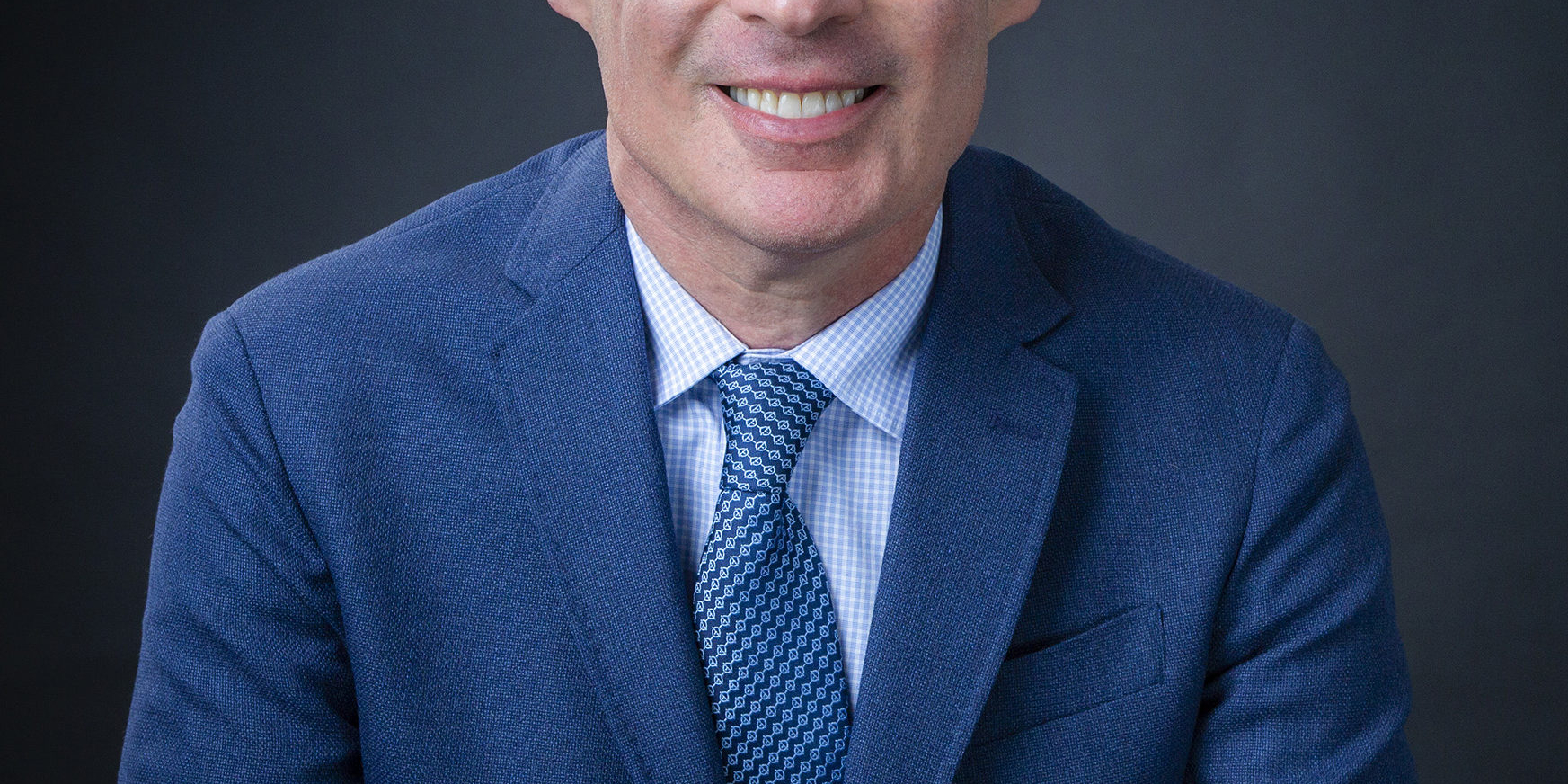 Dr. Peter Loomer