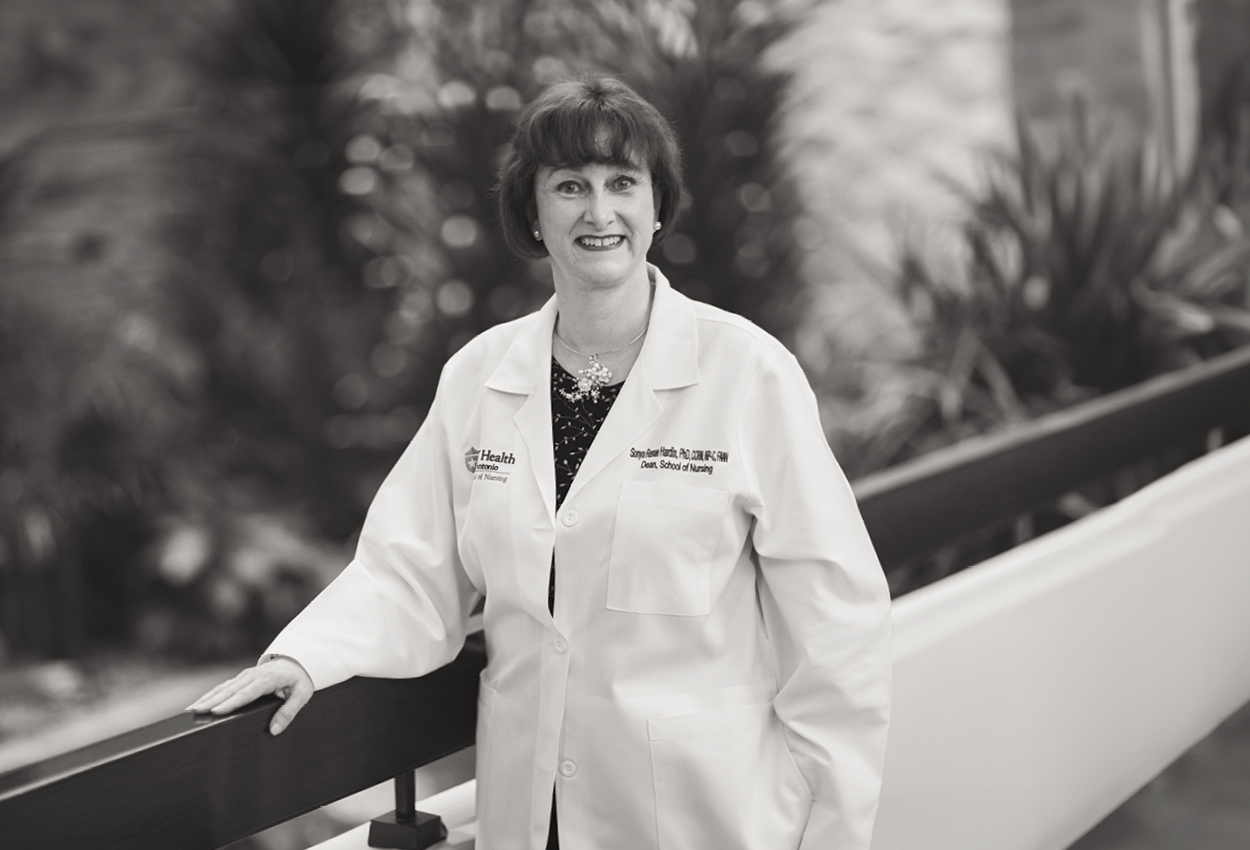 Dean, Sonya Renae Hardin PhD, MBA/MHA, APRN, FAAN